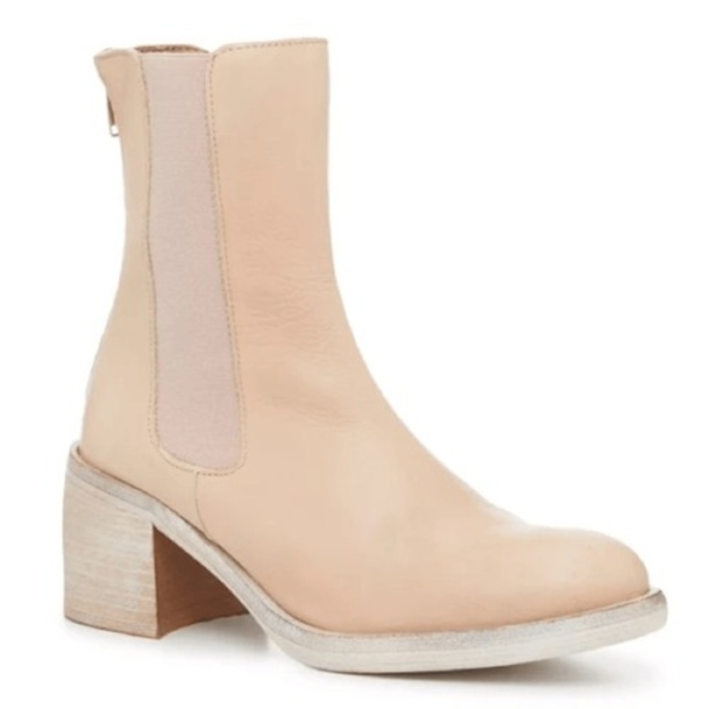Free People Calla Back Zip Leather Chelsea Boots Beige Nude Size 41